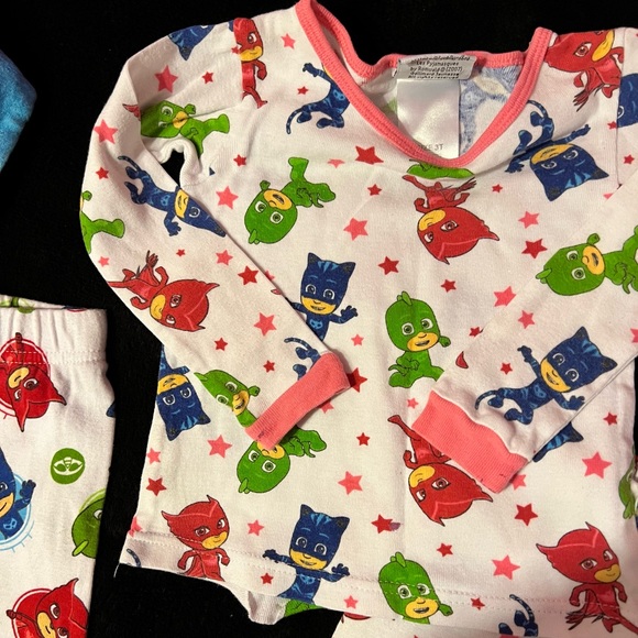 Lot 2 -PJ Masks long sleeve pajama sets Boys size 2t - Picture 6 of 7